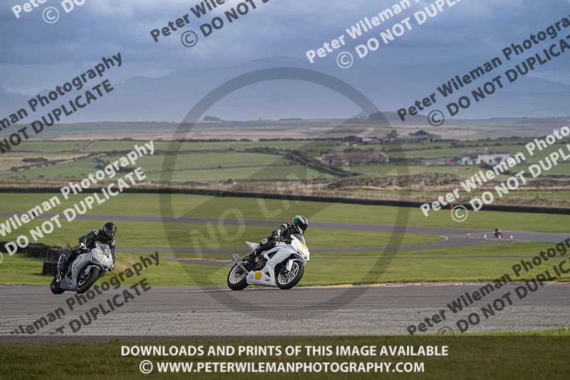 anglesey no limits trackday;anglesey photographs;anglesey trackday photographs;enduro digital images;event digital images;eventdigitalimages;no limits trackdays;peter wileman photography;racing digital images;trac mon;trackday digital images;trackday photos;ty croes